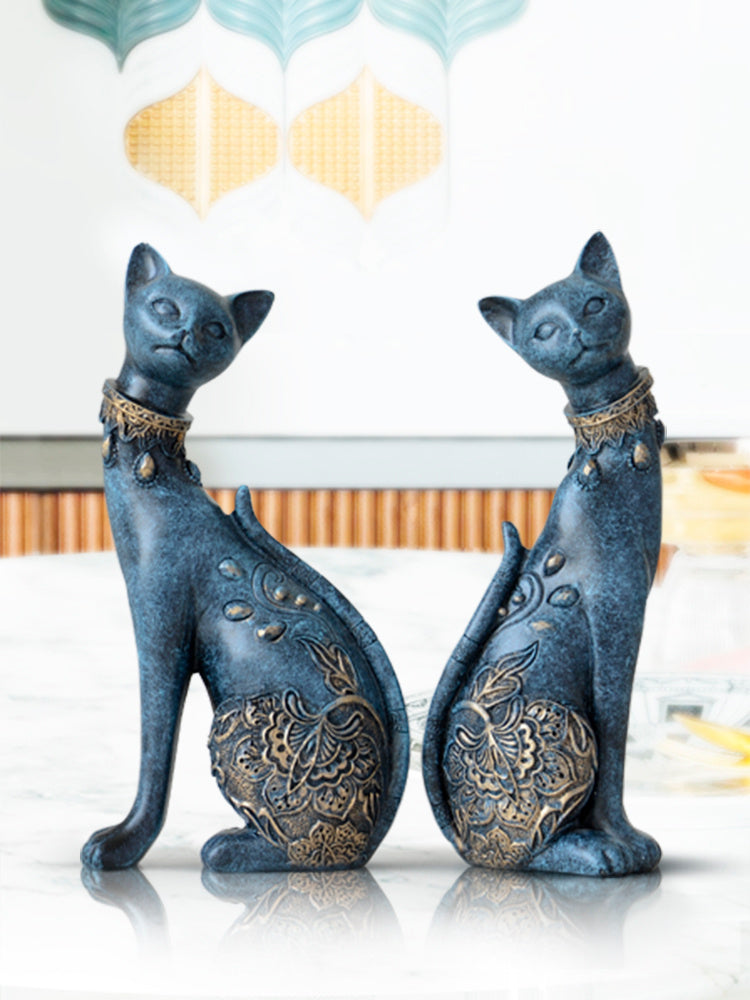 Lucky cat ornaments