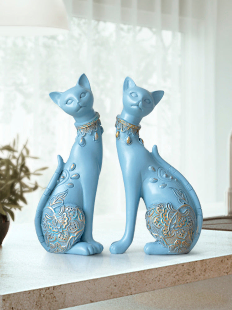 Lucky cat ornaments