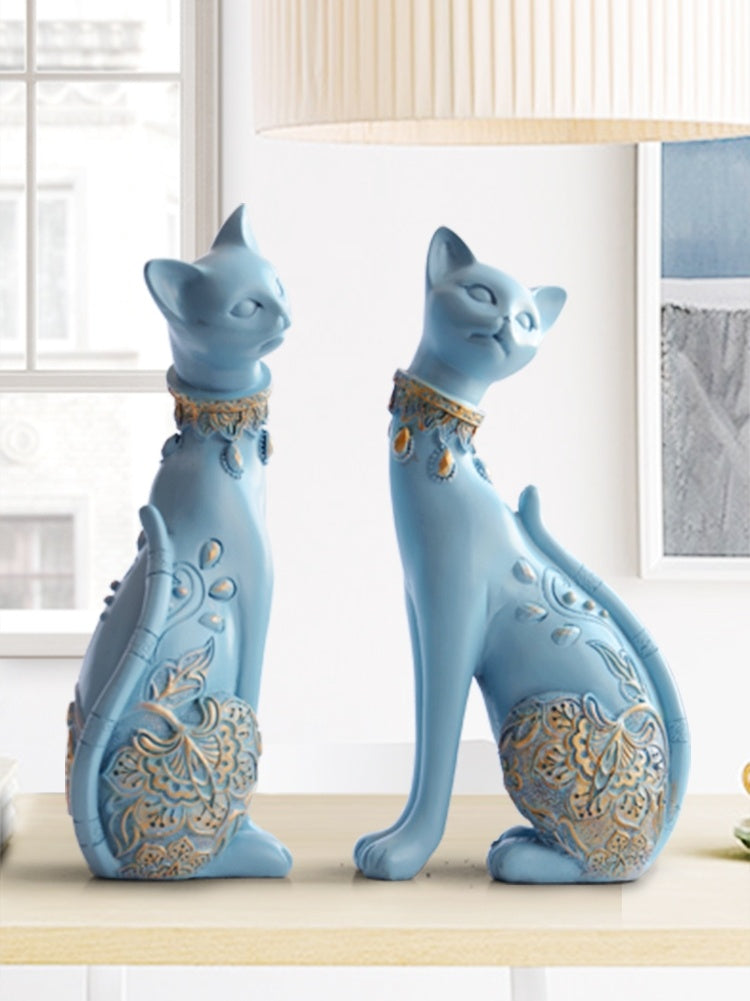 Lucky cat ornaments