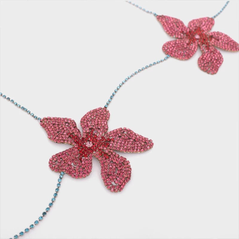 European And American Jewelry Fashion Flower Chest Chain