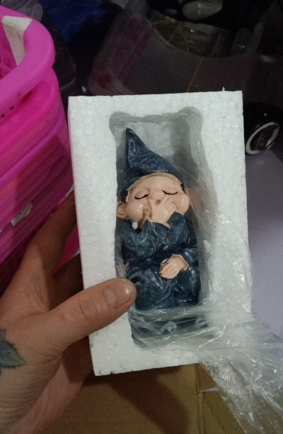 Creative Dwarf Resin Crafts Garden Ornaments