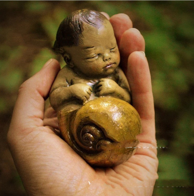 New Garden Resin Ornaments Sleep The Doll
