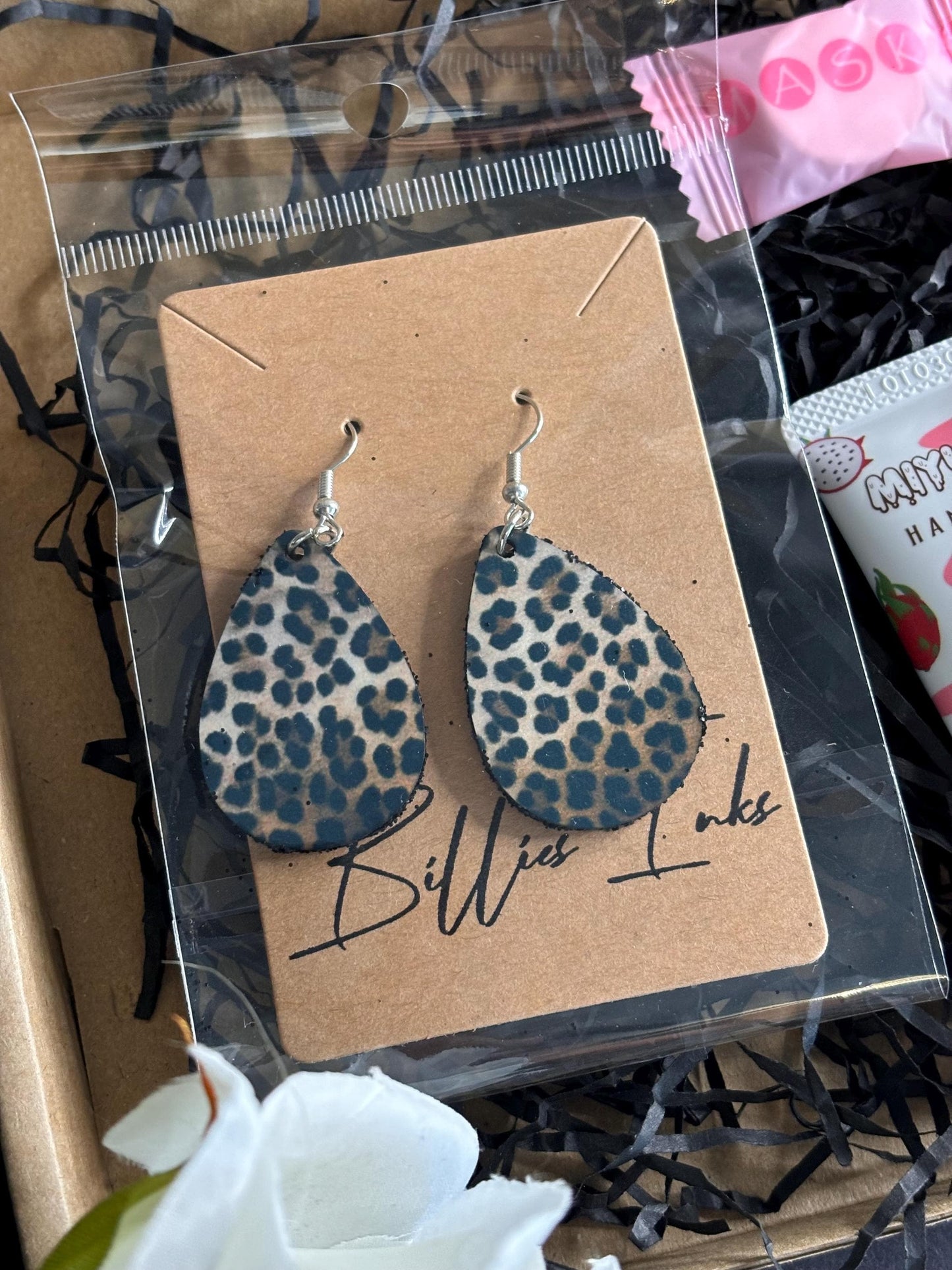 Glitter Sides Leopard Print Earrings & Lipstick Holder Gift Set