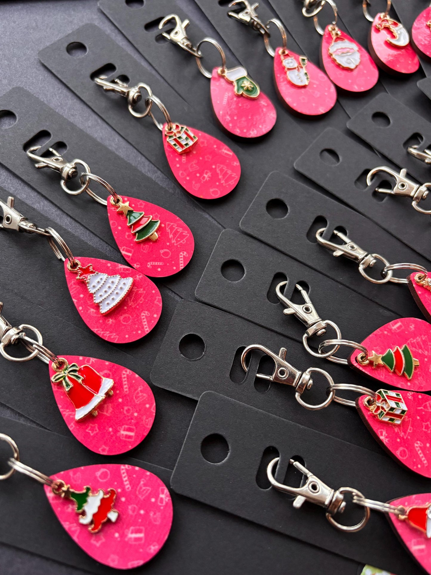 Mystery Christmas Keyring with Father Christmas Note