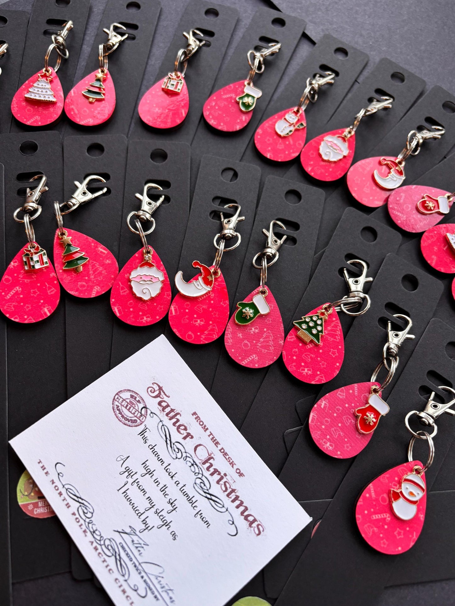 Mystery Christmas Keyring with Father Christmas Note