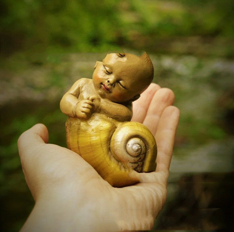 New Garden Resin Ornaments Sleep The Doll