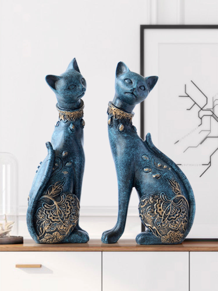Lucky cat ornaments
