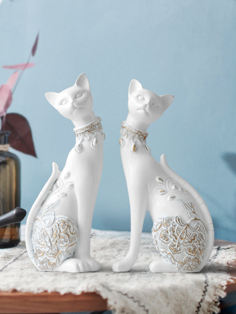 Lucky cat ornaments
