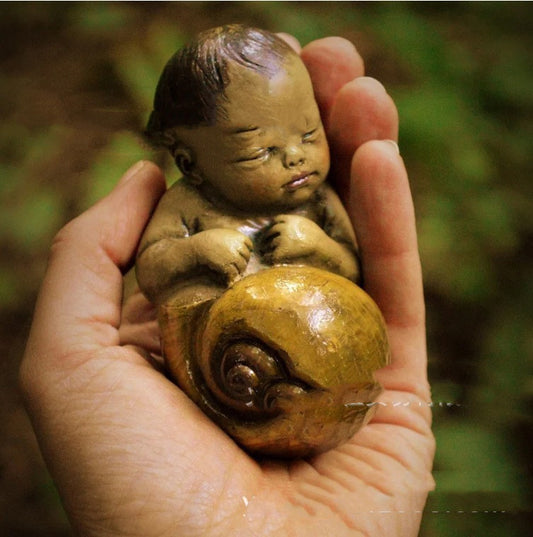 New Garden Resin Ornaments Sleep The Doll