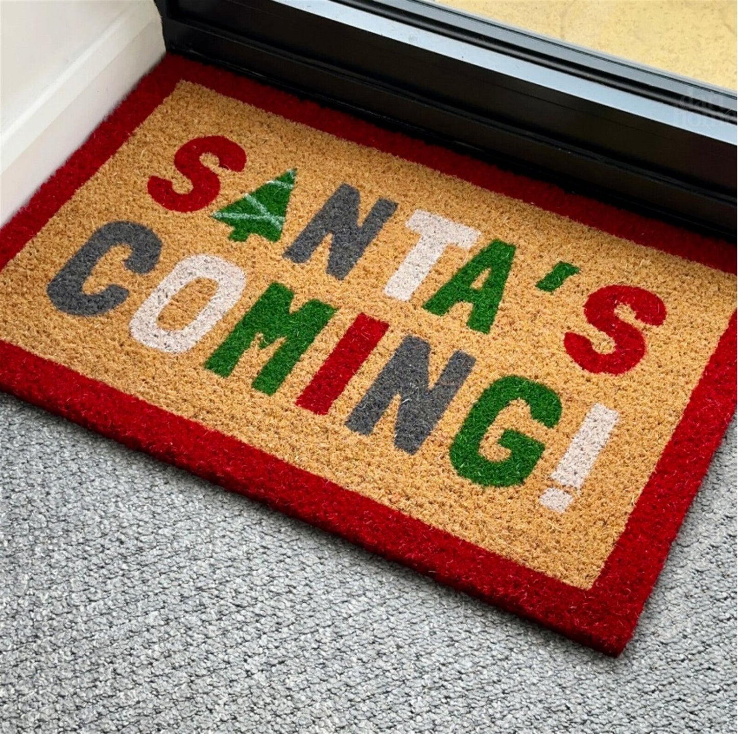 Santa's Coming' Doormat